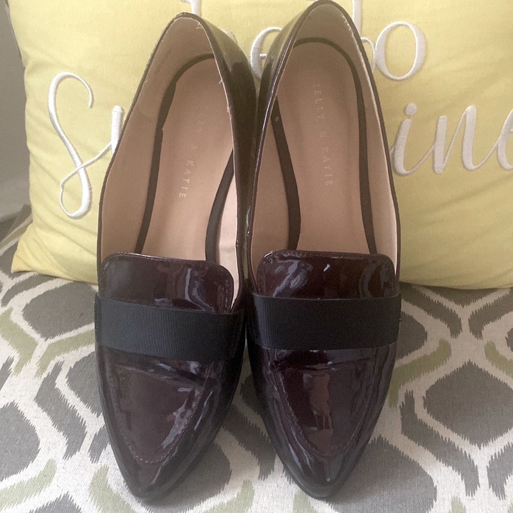 Patent Leather Loafers (Burgundy)